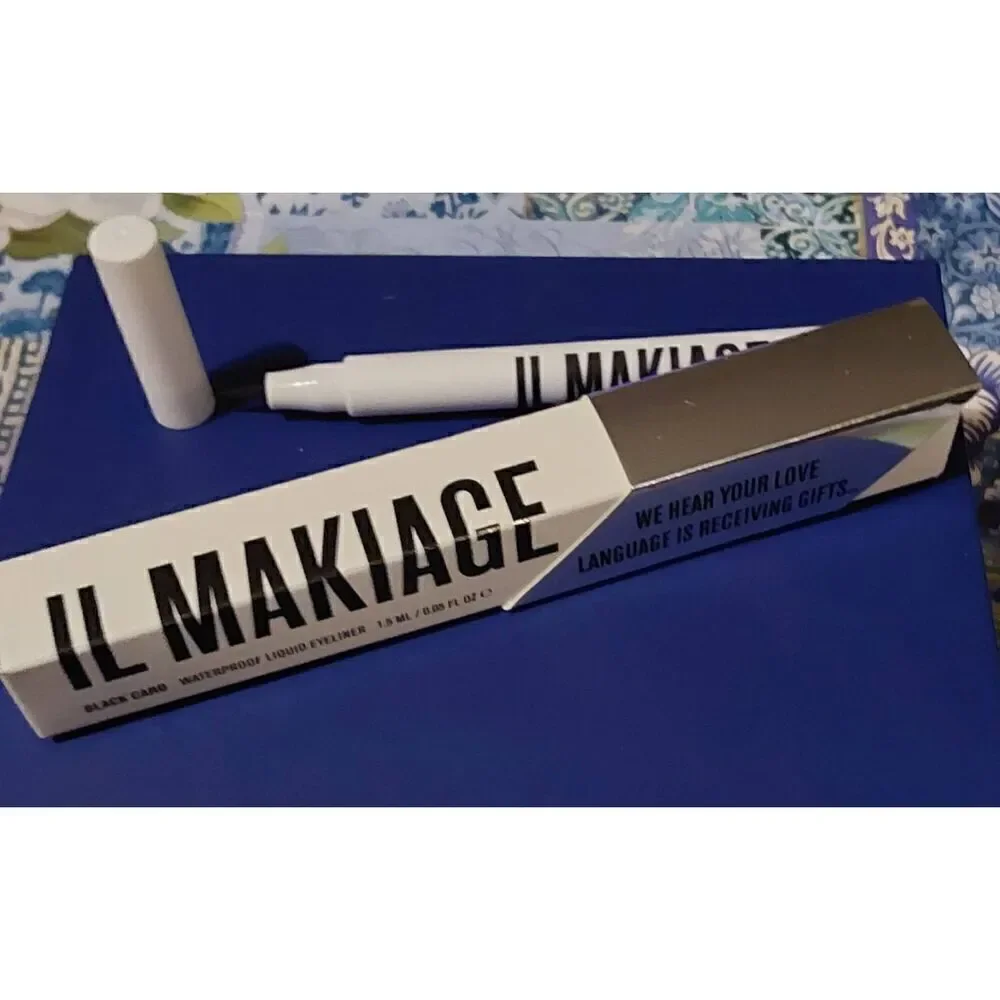 BNIB~IL Makiage Black Card Waterproof Liquid Eyeliner in Black